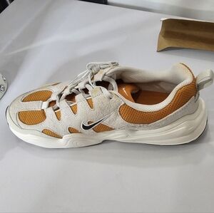Nike White and Orange Tech Herra Athletic Shoes